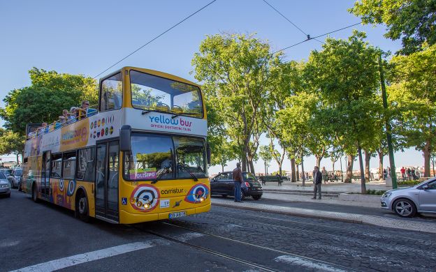 Yellow Bus Belém Lisbon Hop-on, Hop-off Tour + Free Public ...