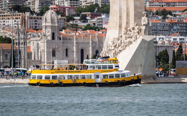 Yellow Bus Lisbon Hills Tramcar Tour Free Aerobus Carris Trams Access   Ycmp5wmwv3ihsrapmjw4 