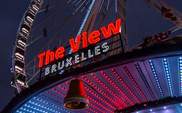 Tour kết hợp Tootbus Brussels trước đêm + The View