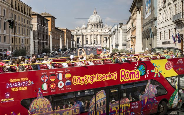 city tour bus rome