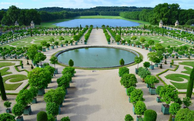 Half Day Versailles Palace Tour from Paris with Mobile App