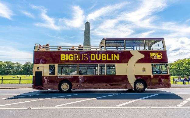 big bus dublin walking tour