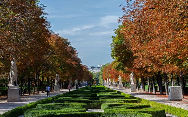 Retiro Park - One of Madrid's largest and liveliest parks