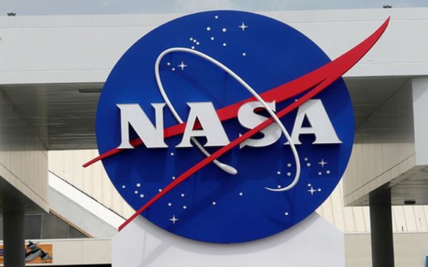 Kennedy Space Center And Airboat Safari