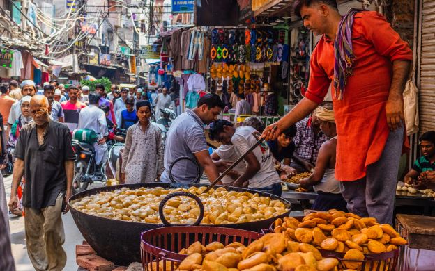 Old Delhi Private Walking Tour with Tuk-Tuk Ride & Street Food Tasting