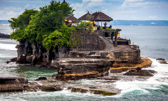 Mama Nature Beckons: Best of Ubud Tour and Unforgettable Sunset from Tanah Lot