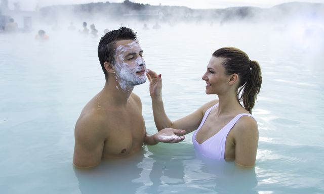 City Sightseeing Reykjavik Hop-On, Hop-Off & Blue Lagoon Comfort Admission