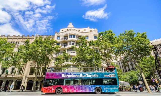 Passeig de Gràcia  Bus Touristique Officiel Barcelone