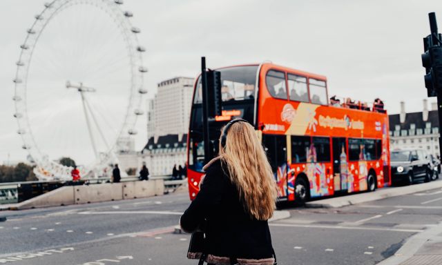 London Bus  Theme Park Guide