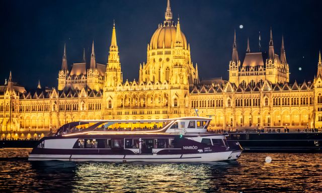 Budapest Sightseeing Cruise