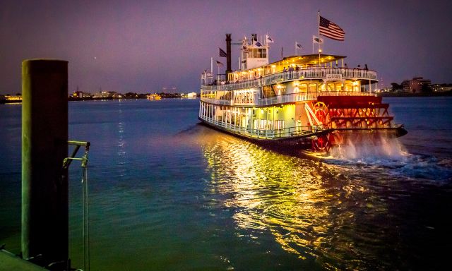 Evening Jazz Cruise on the Steamboat Natchez