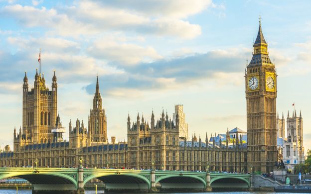 London In A Nutshell St Paul S Cathedral Tower Of London Thames