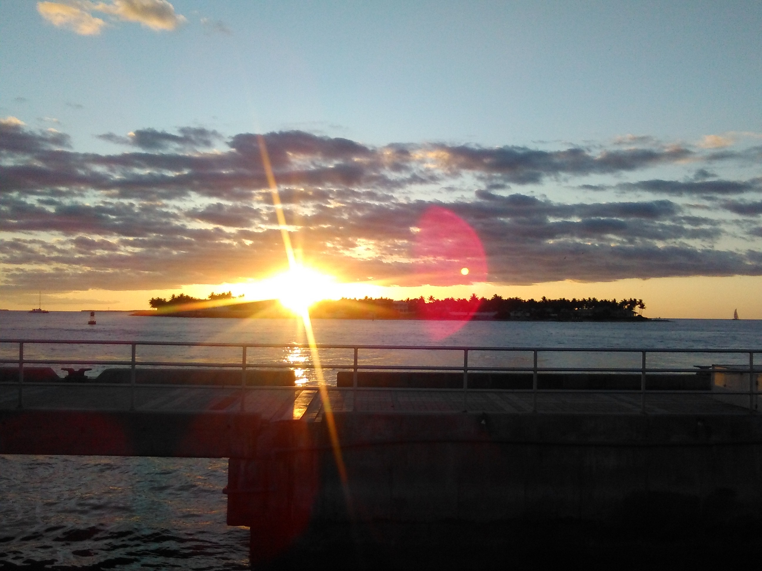 Key West Day Trip & Old Town Hop-on, Hop-Off Trolley Tour