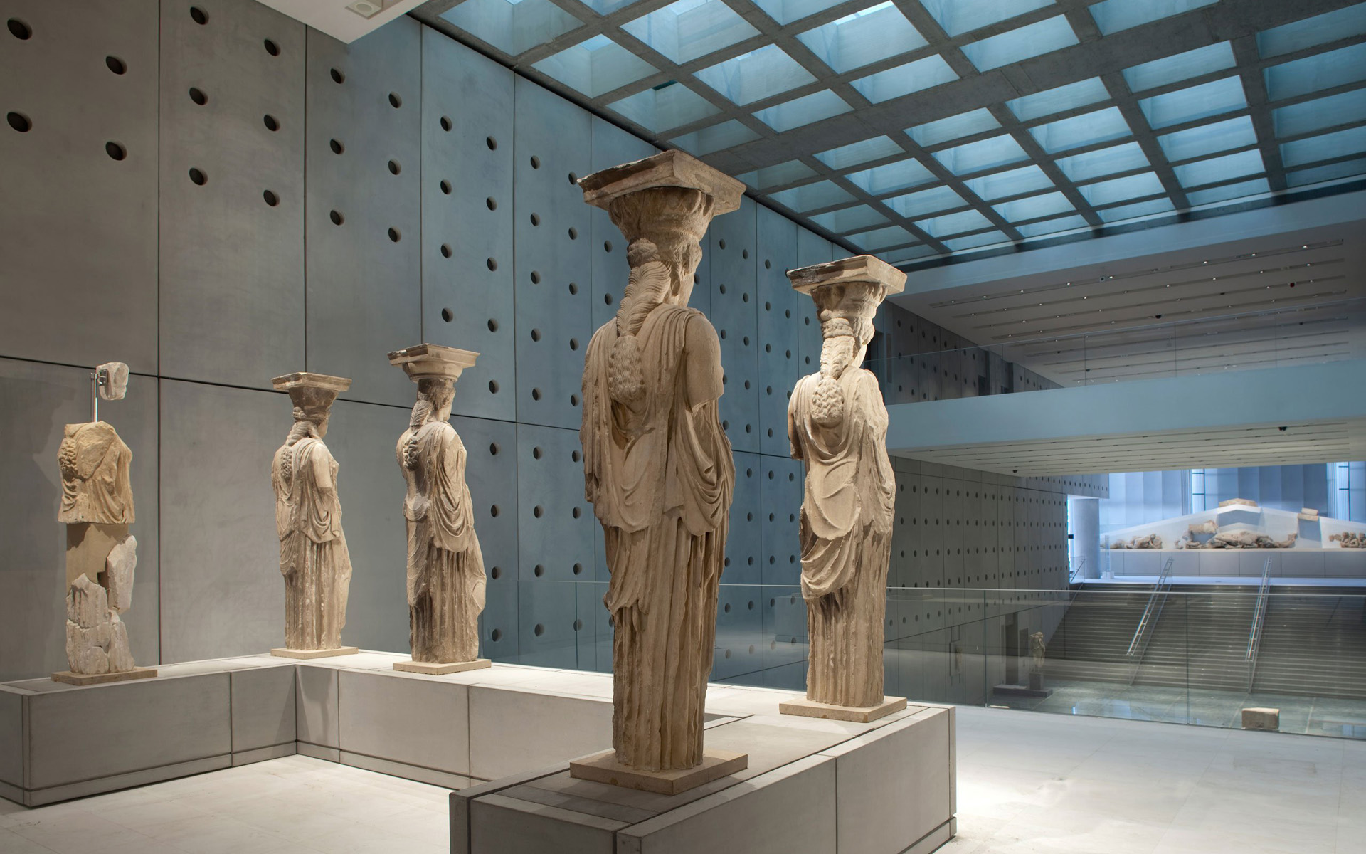 Acropolis Museum and Parthenon Tour: Early Access, Skip Crowd and Line, Small Group