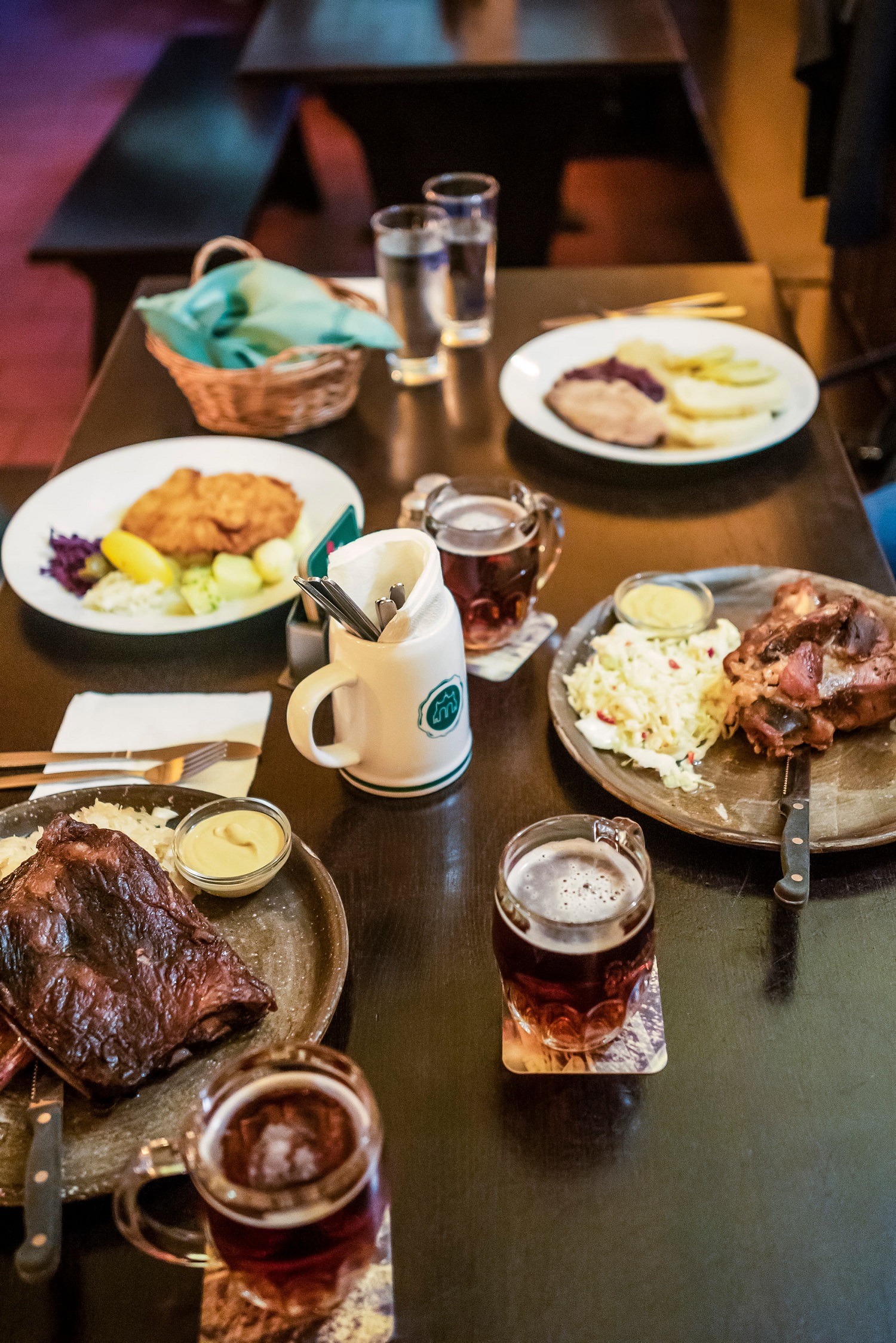 Legendary Prague Beer Tour with Dinner