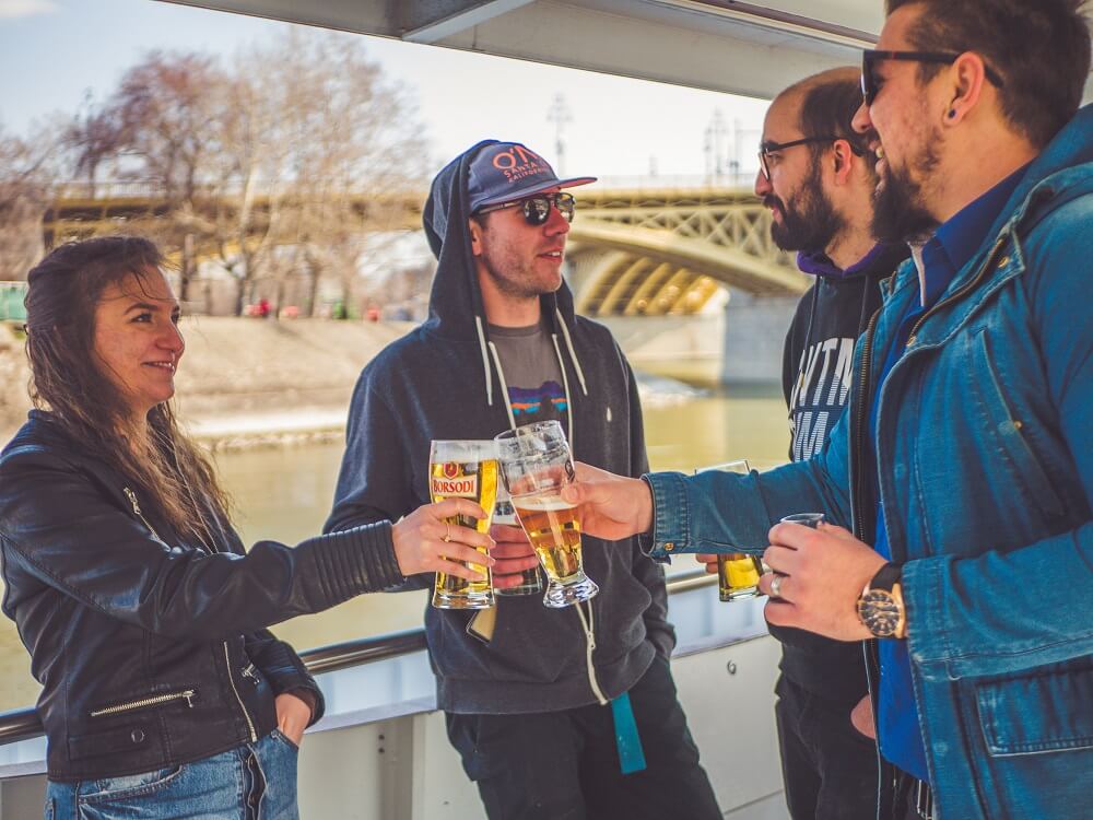 Unlimited Booze Cruise, Budapest