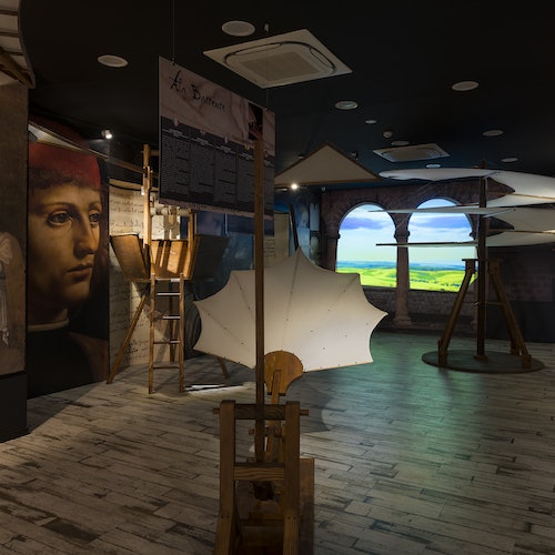 Art in Life: Skip-The-Line Tickets to Leonardo da Vinci Experience in Rome