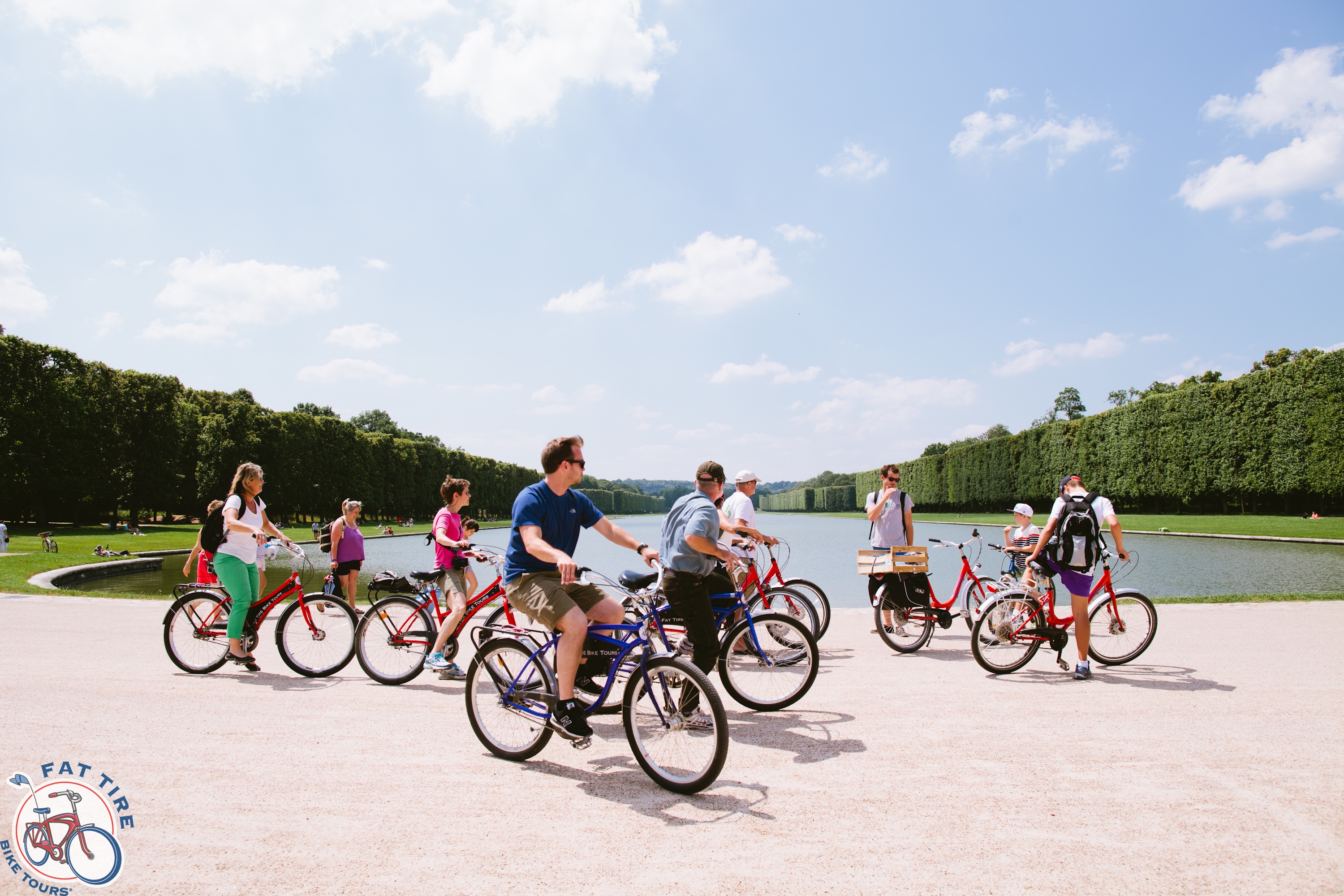 Versailles Palace Ticket: Bike Tour, Guide, Train transfer from Paris