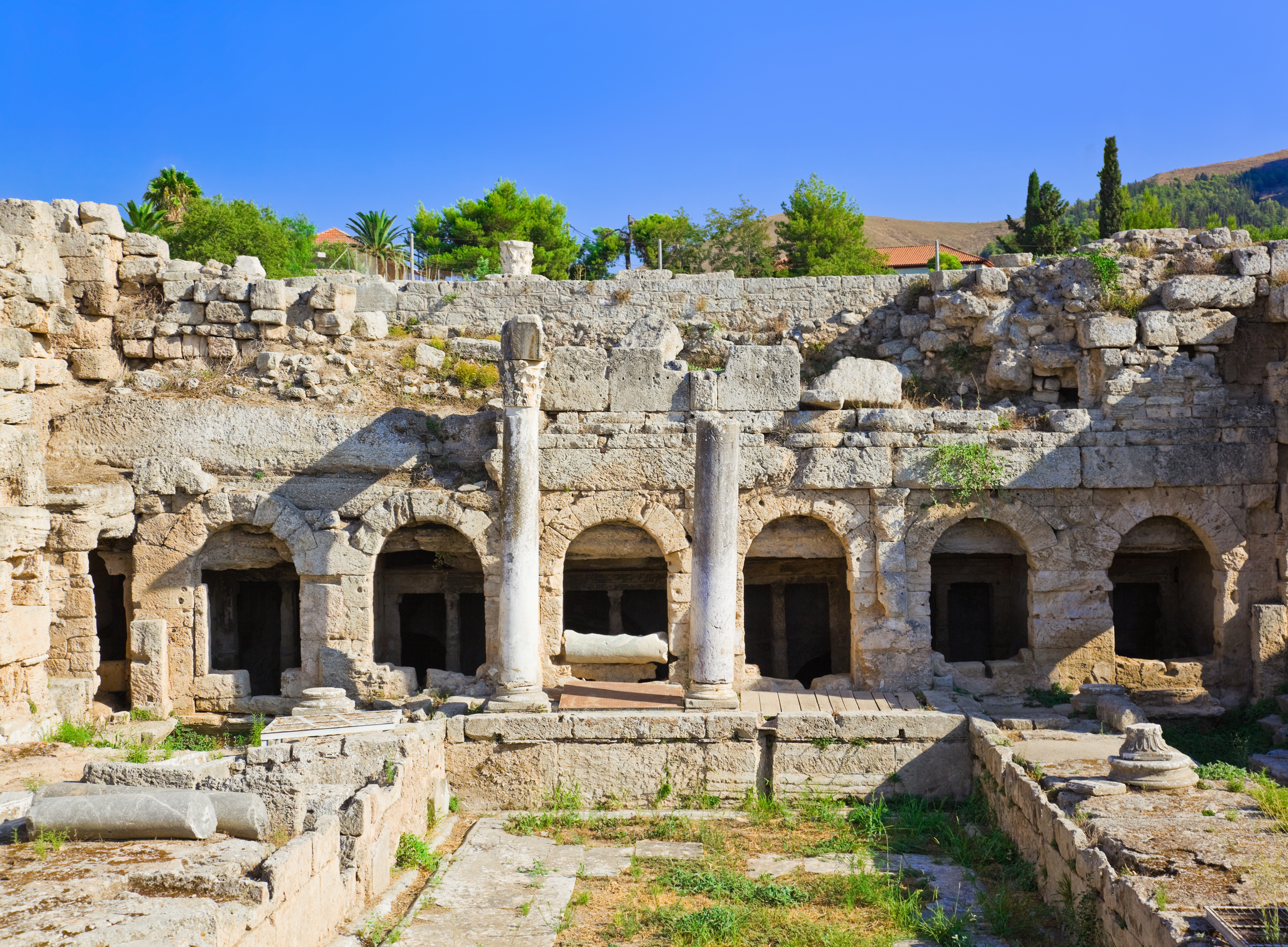 Trails of a Tale: Half Day Private Tour of Ancient Corinth and Temple of Apollo