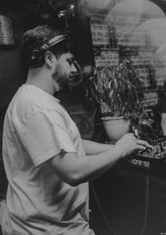 Asenn  London Londra UK  Hrisq Zebra Bacau Romania Sunrise Maraton Sunwaves Untold Neversea Molotov Vama Veche Raresh Telurian Sunrisehub  Bucuresti Priku Arapu arpiar Fuse home 338 E1 