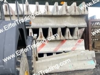 3,000LF of Used NYSDOT JJ-Hook Barrier Wall-1