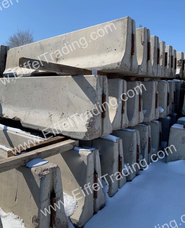 Approx. 2,400LF of JHook Type Barrier Eiffel Trading