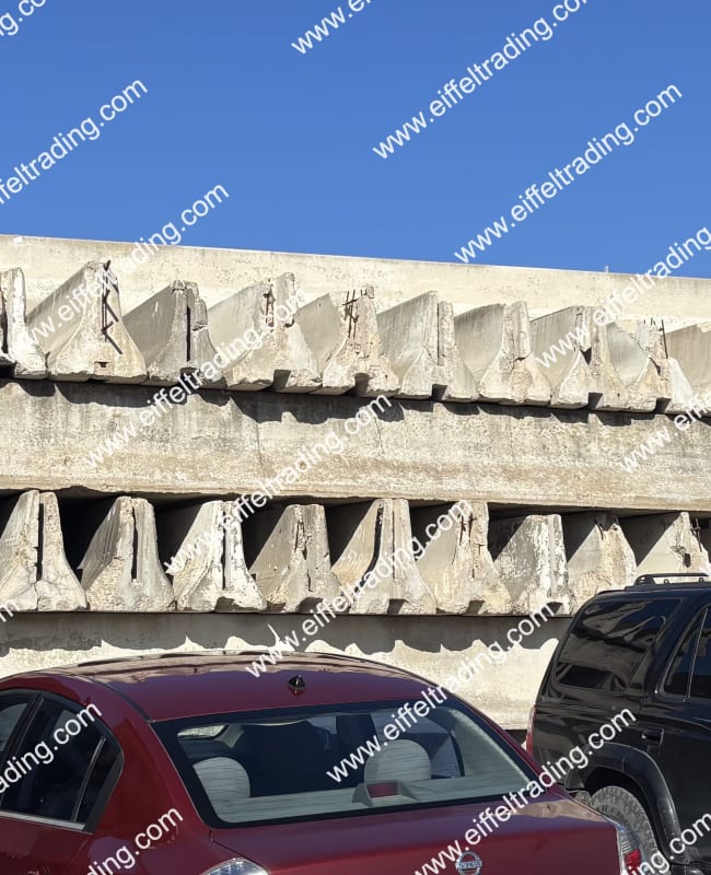 1,000LF of F-Shape Barrier Wall with Cage-1