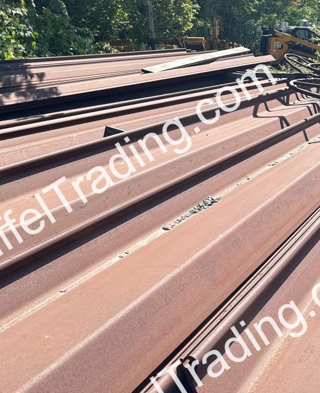 73 Singles of Surplus PZ27 Sheet Pile at 40' Eiffel Trading
