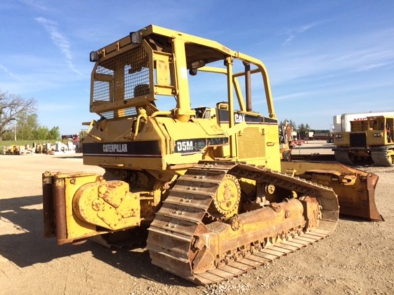 2002-cat-d5m-lgp-dozer-eiffel-trading