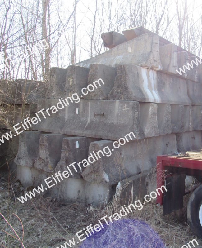 1,900LF of Used Jersey Barrier Wall-1