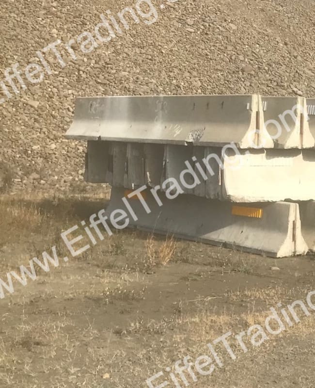 10,720LF of Used JJ-Hook Barrier Wall-1