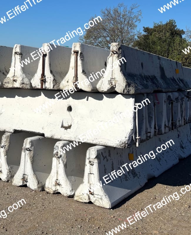 40,000LF+ of Used K-Rail Barrier Wall-1