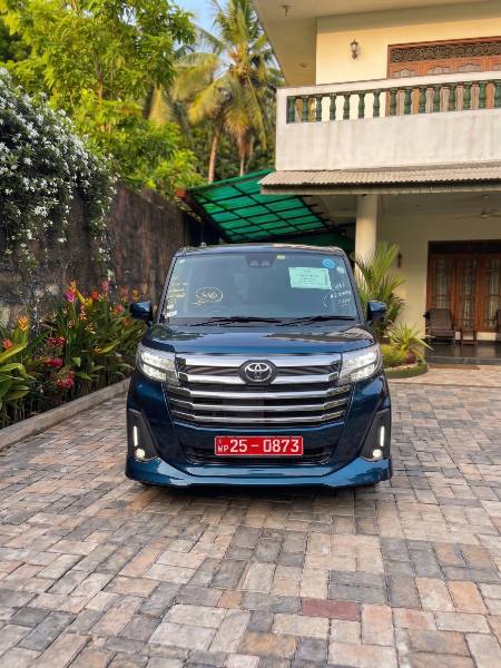 Toyota TOYOTA ROOMY CUSTOM GT – 2023
