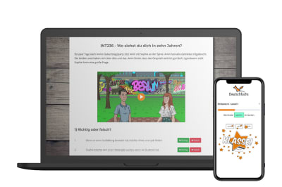 Deutschfuchs mit Laptop und Smartphone