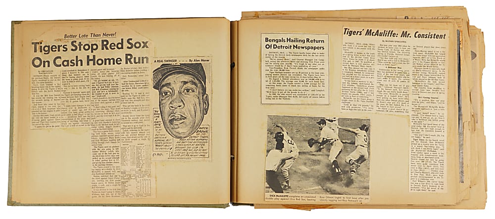 1968 World Champions Detroit Tigers Scrapbook with Dizzy Dean Auto