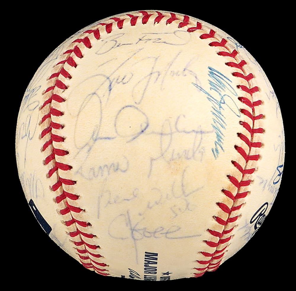 2000 World Series Champions New York Yankees Team-Signed Baseball with (32) Signatures Including Jeter, Rivera, Posada, Pettitte - Full PSA LOA