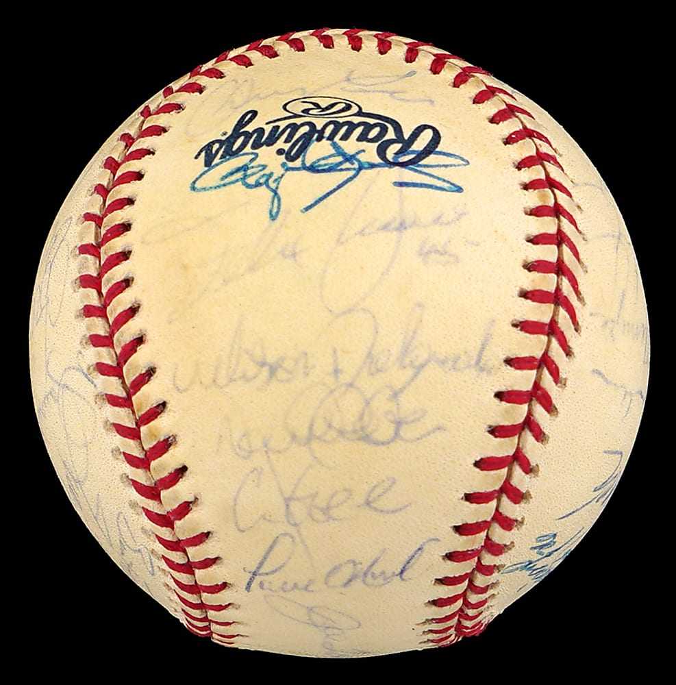 2000 World Champions New York Yankees Team-Signed Baseball with (32) Signatures Including Jeter, Rivera, Posada, Pettitte Plus Full PSA LOA