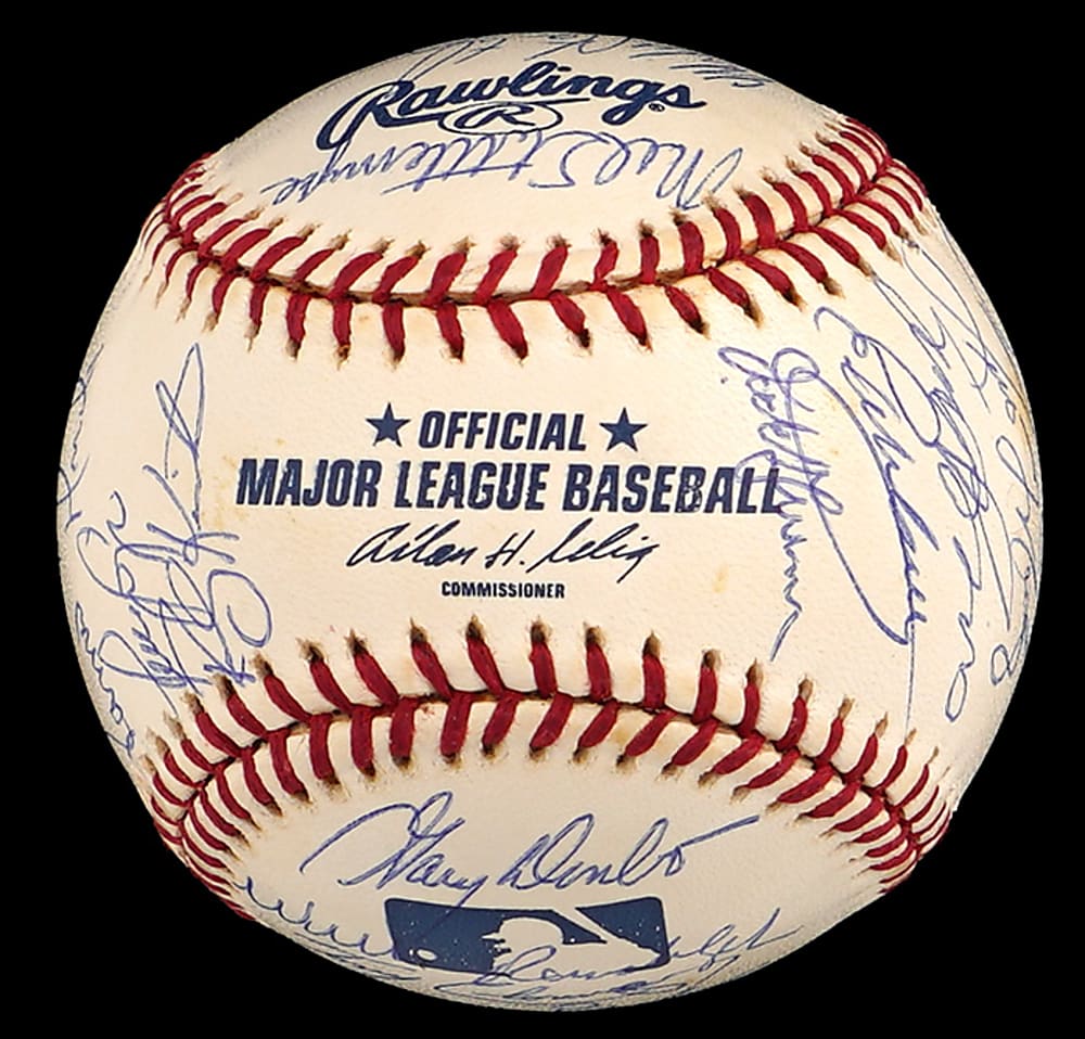 2001 American League Champions New York Yankees Team-Signed Baseball with (31) Signatures Including Jeter, Rivera, Mussina, Posada Plus Full PSA LOA