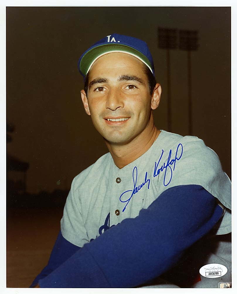 Sandy Koufax Signed 8x10 Photograph - JSA Certified