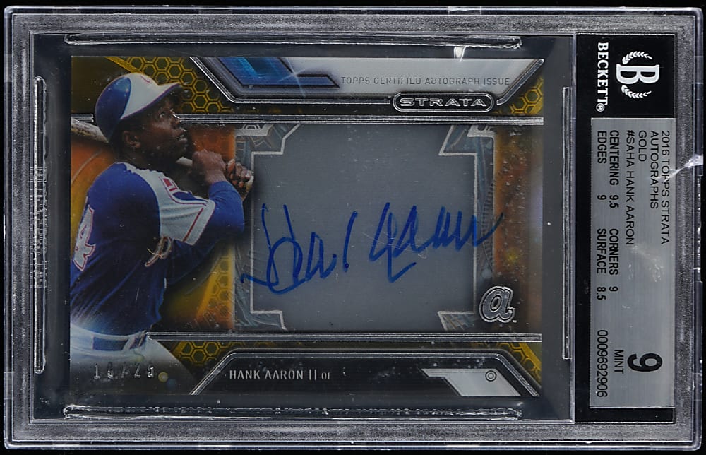 2016 Topps Strata Autographs Gold Hank Aaron #/25 BGS Mint 9 - Autograph 10
