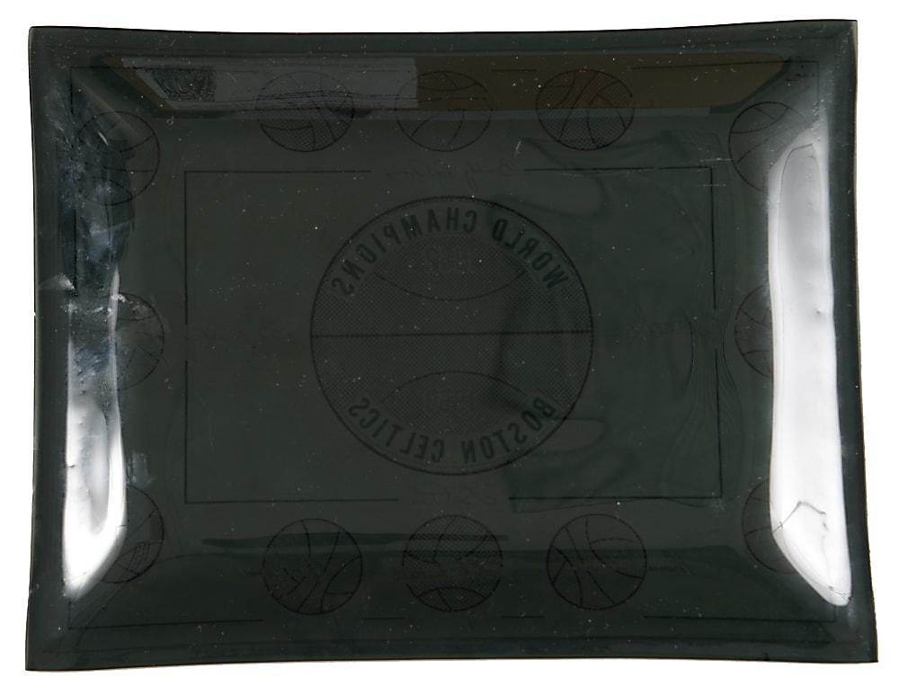 1962-1963 Boston Celtics World Champions Facsimile Signed Glass Tray