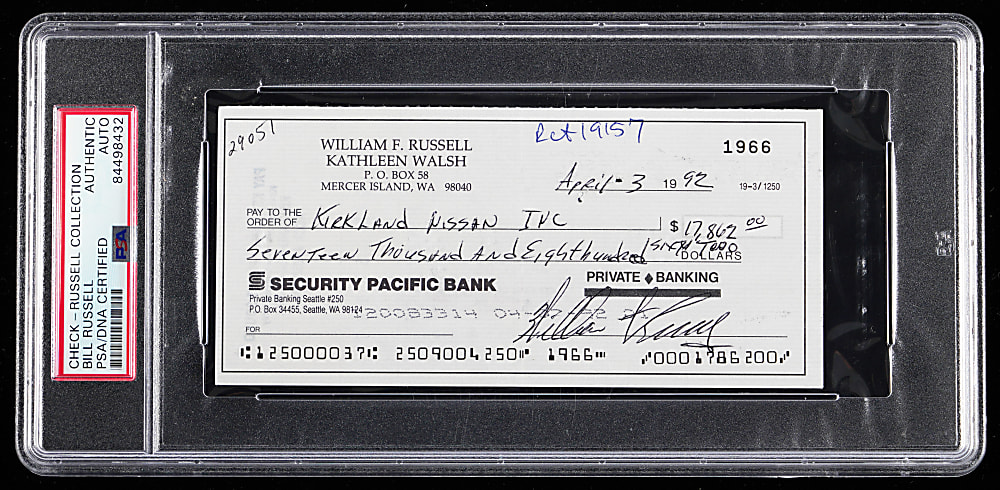 Bill Russell Signed Check PSA/DNA Authentic Auto