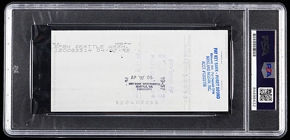 Bill Russell Signed Check PSA/DNA Authentic Auto