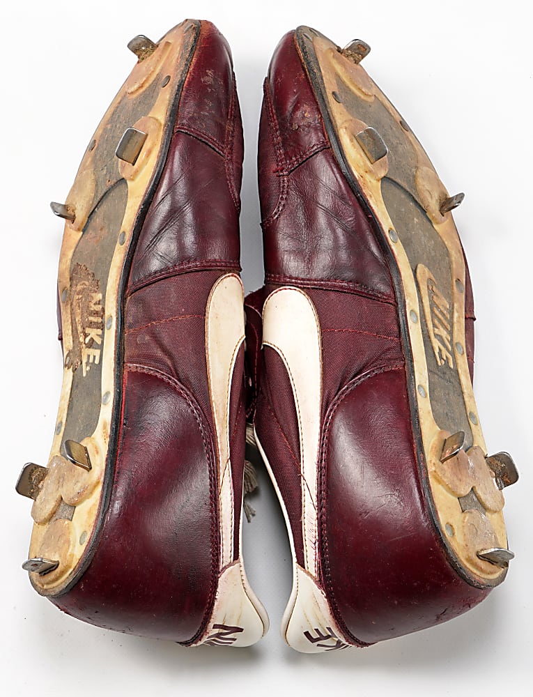 1980s Mike Schmidt Philadelphia Phillies Signed Game-Used Cleats - Full JSA