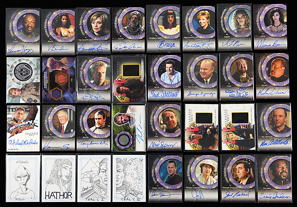 2000-2008 Rittenhouse Archives Stargate SG-1 TV Series Seasons 1-10 Collection with 117 Autograph Cards
