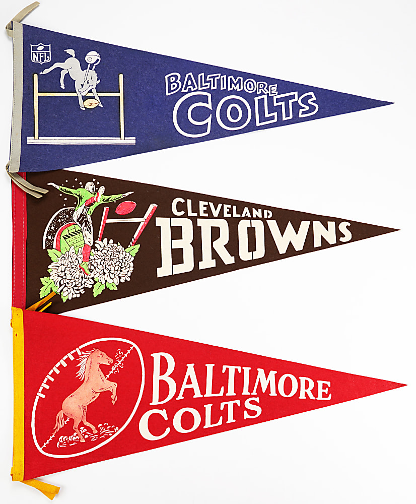 1950s-1960s Football Pennant Collection (10)
