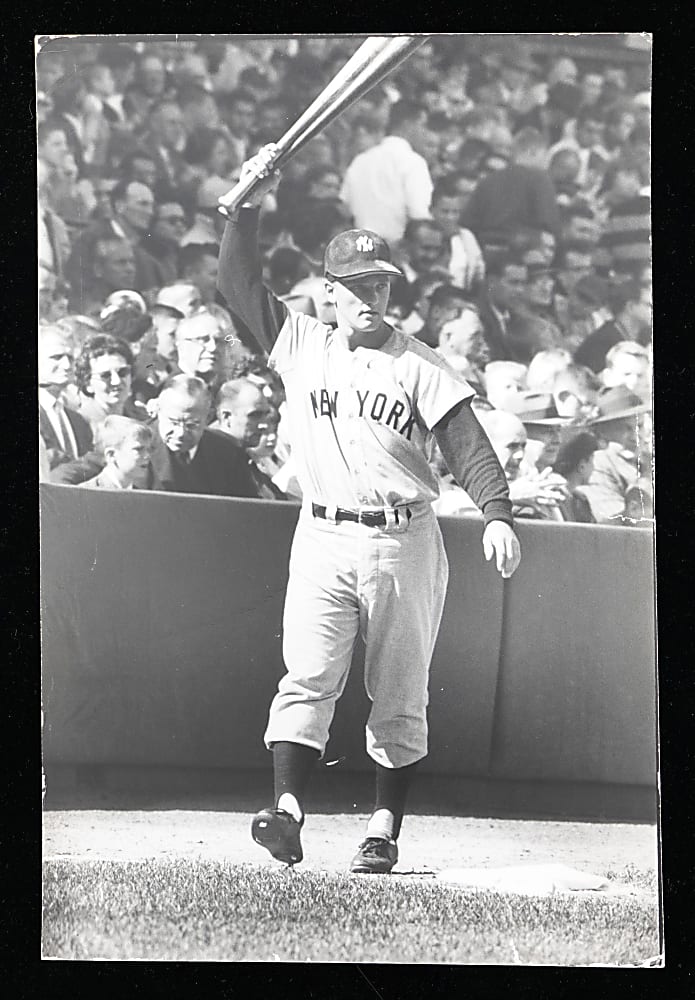 1960 Roger Maris Approaching Plate Original Ted Polumbaum LIFE Magazine Type I 9 x13 5/8 Photograph - PSA/DNA LOA