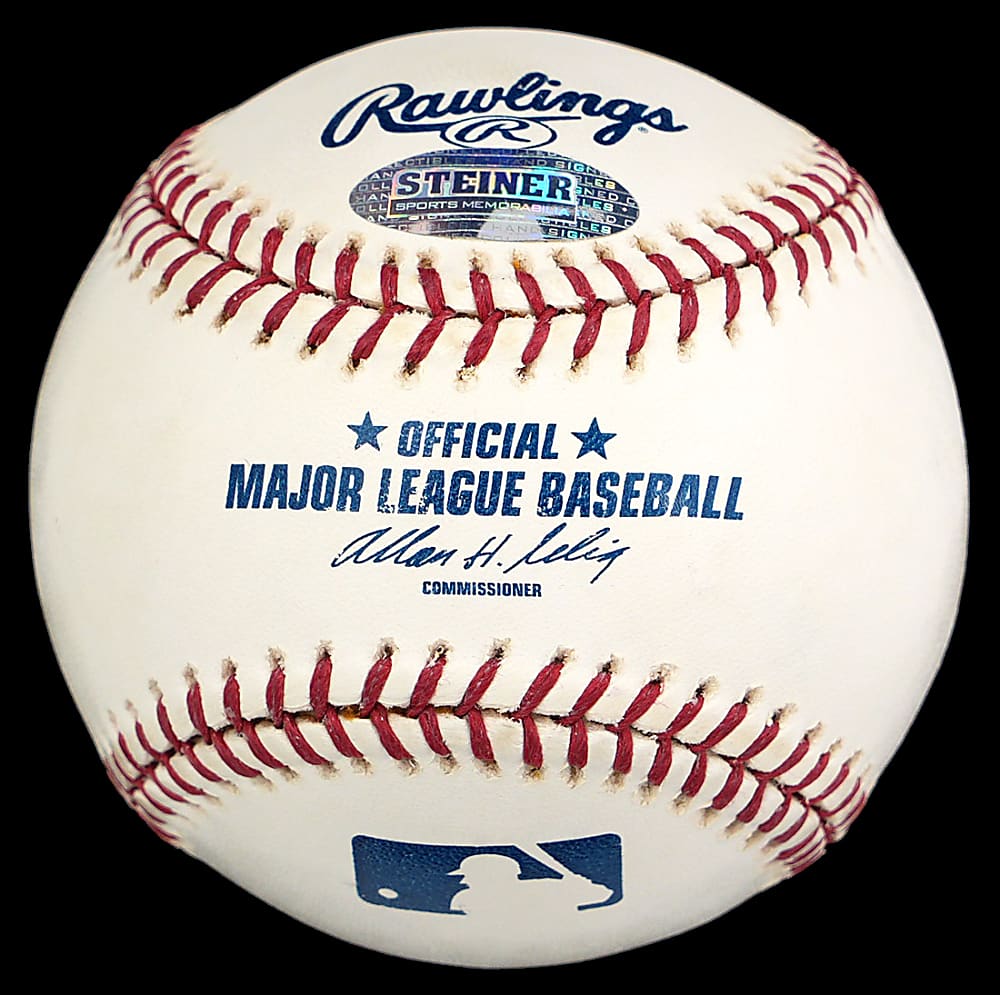 Hank Aaron Extremely Bold Single-Signed OML/Selig Baseball - Steiner COA