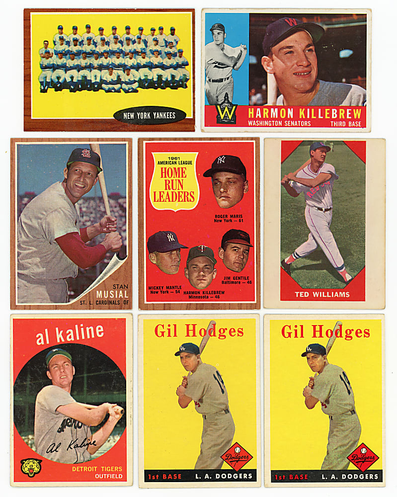 1958-1962 Baseball & Football Shoebox Collection (539) with (90+) Hall of Famers - Loaded with Clemente, Mantle, Mays & Yastrzemski Rookie