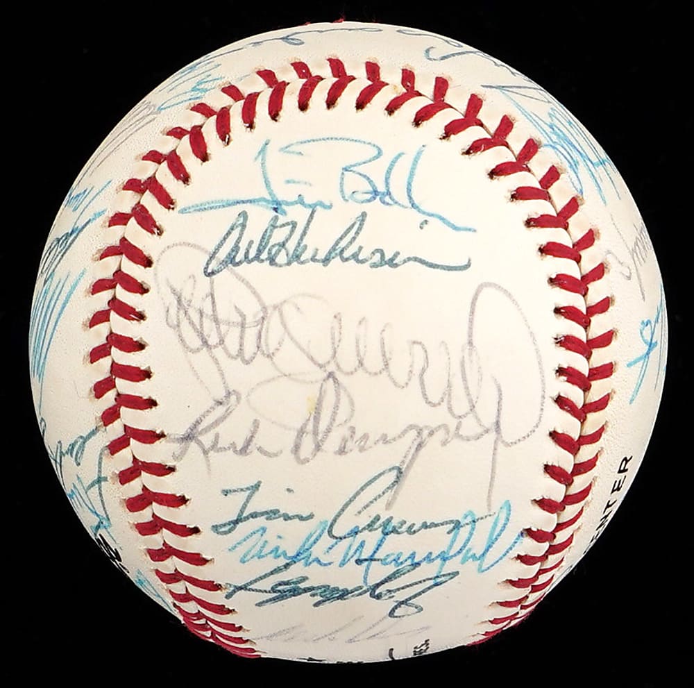 1988 World Champions Los Angeles Dodgers Team-Signed ONL/Giamatti Baseball with (31) Signatures Including Lasorda, Hershiser, Sutton, Gibson & Valenzuela